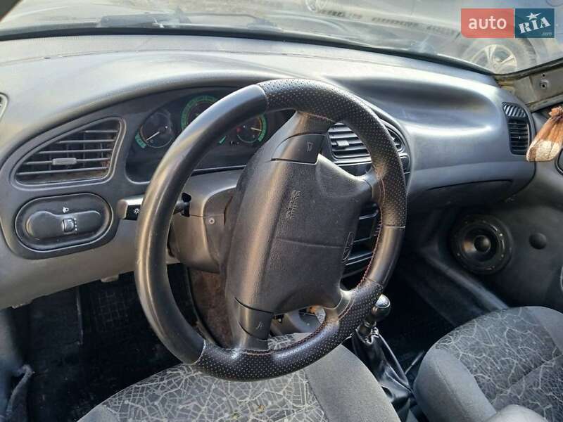 Седан Daewoo Lanos 2006 в Запоріжжі