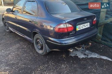 Седан Daewoo Lanos 2004 в Киеве