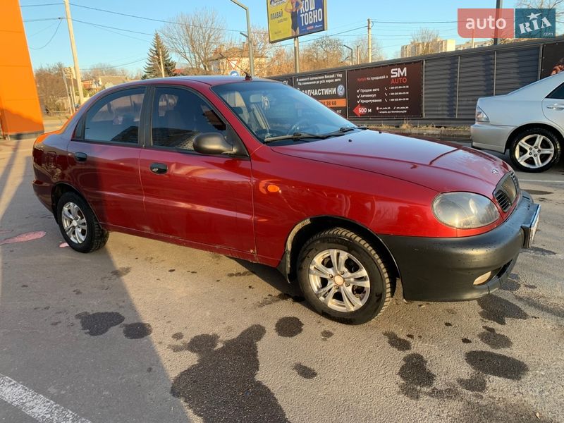 Седан Daewoo Lanos 2004 в Харкові