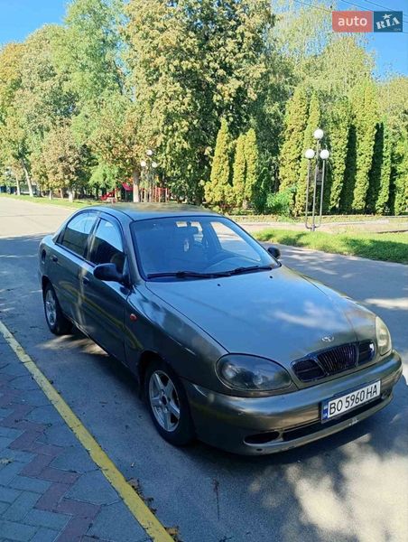 Седан Daewoo Lanos 2002 в Чорткове