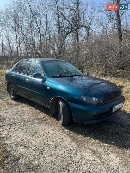 Седан Daewoo Lanos 1999 в Днепре