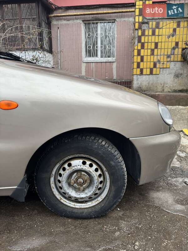 Седан Daewoo Lanos 2008 в Днепре