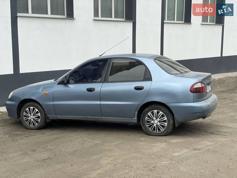 Седан Daewoo Lanos 2008 в Києві