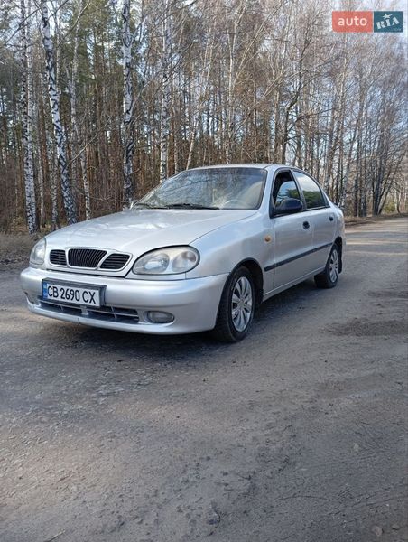 Седан Daewoo Lanos 2006 в Мені