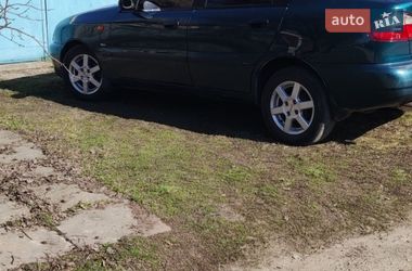 Седан Daewoo Lanos 2004 в Краснограде