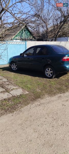 Седан Daewoo Lanos 2004 в Краснограде