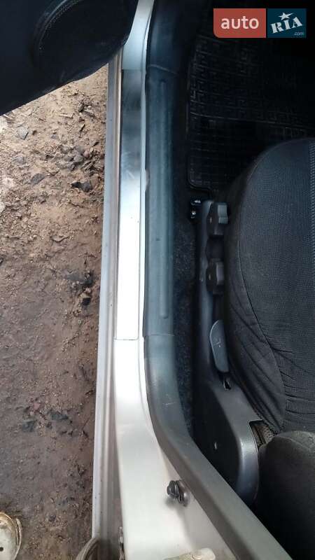 Седан Daewoo Lanos 2004 в Полтаве