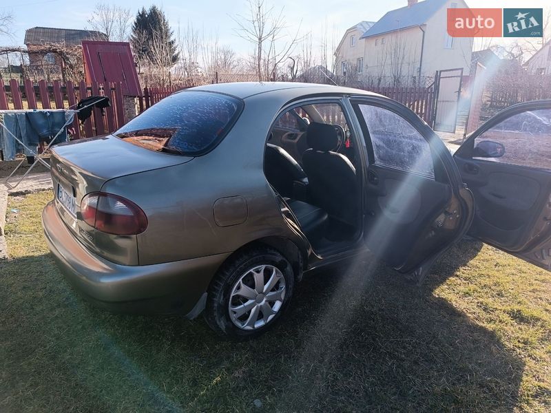 Седан Daewoo Lanos 2005 в Рудки
