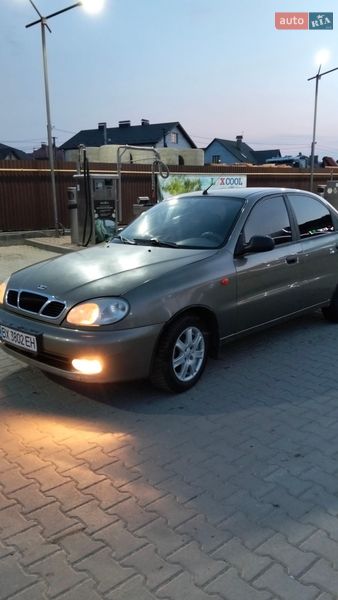 Седан Daewoo Lanos 2005 в Львові