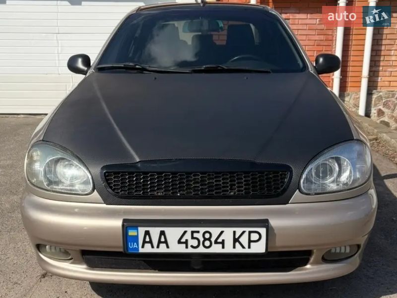 Седан Daewoo Lanos 2004 в Києві