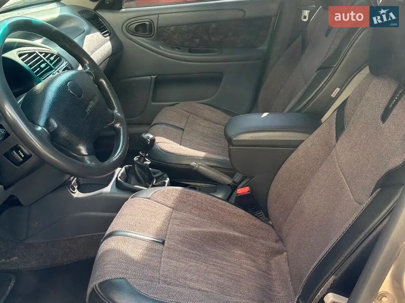 Седан Daewoo Lanos 2004 в Києві