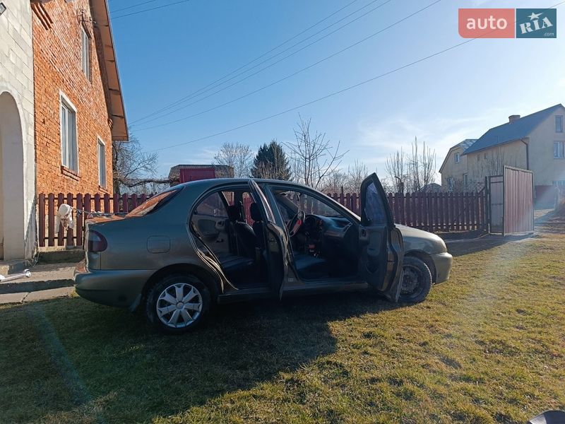 Седан Daewoo Lanos 2005 в Рудки
