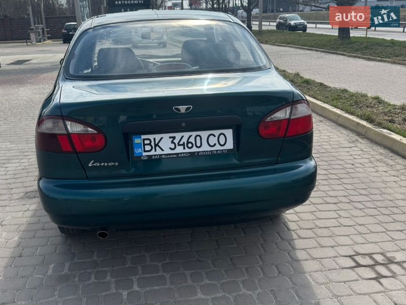 Седан Daewoo Lanos 2007 в Ровно