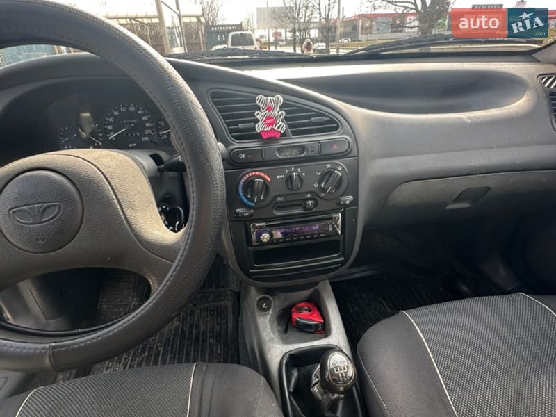 Седан Daewoo Lanos 2007 в Ровно