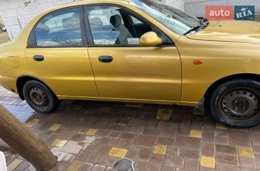 Седан Daewoo Lanos 2002 в Рівному