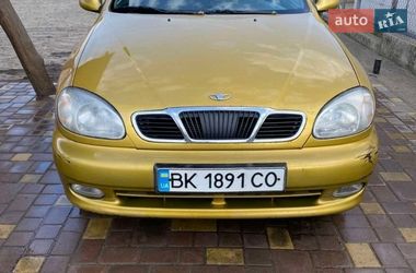 Седан Daewoo Lanos 2002 в Рівному