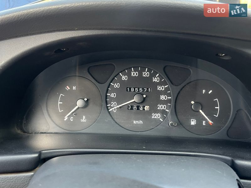 Седан Daewoo Lanos 2004 в Казанці