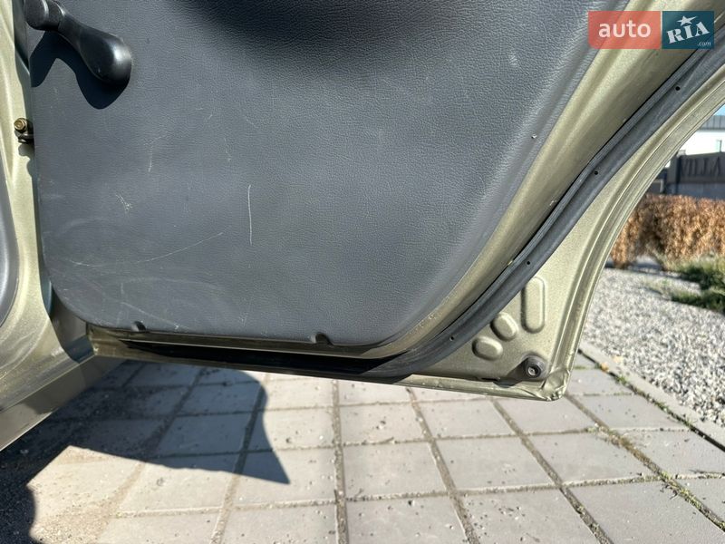 Седан Daewoo Lanos 2005 в Черкассах