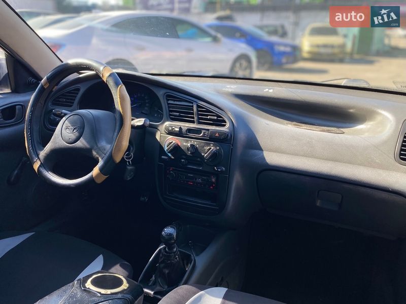 Седан Daewoo Lanos 2006 в Киеве