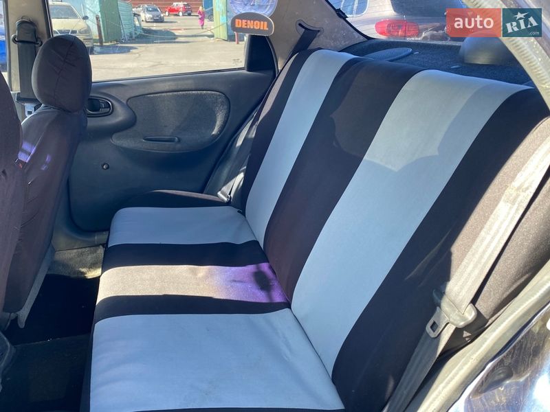 Седан Daewoo Lanos 2006 в Киеве