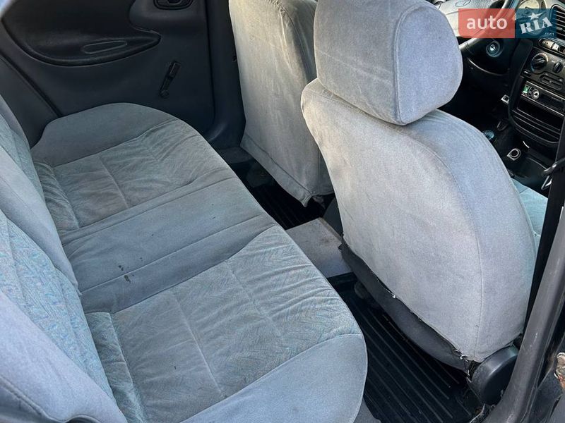 Седан Daewoo Lanos 2005 в Житомире