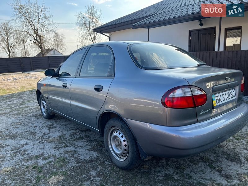 Седан Daewoo Lanos 2007 в Вараше