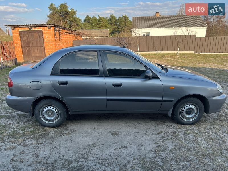 Седан Daewoo Lanos 2007 в Вараше