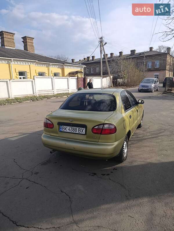 Седан Daewoo Lanos 2007 в Остроге