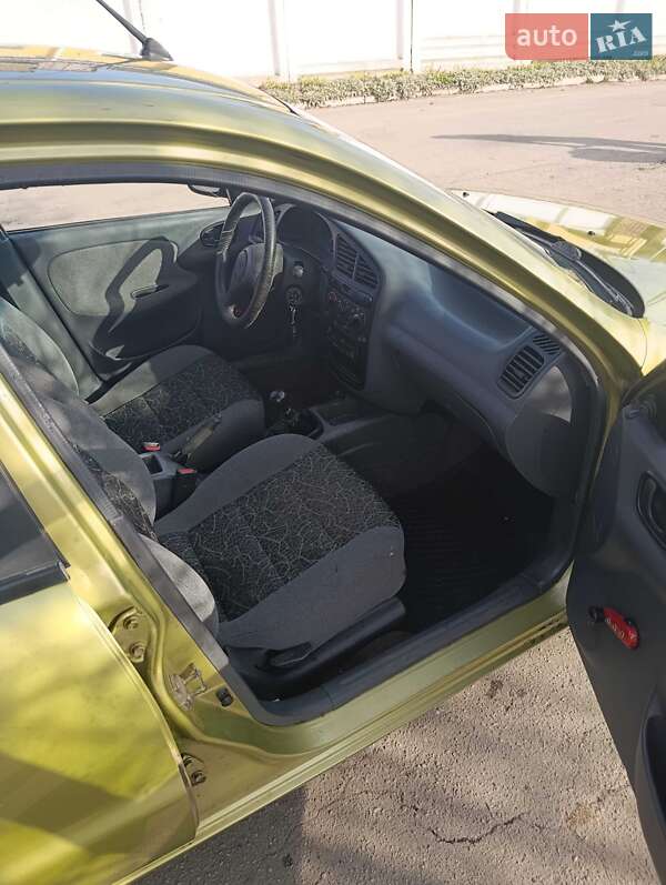 Седан Daewoo Lanos 2007 в Остроге