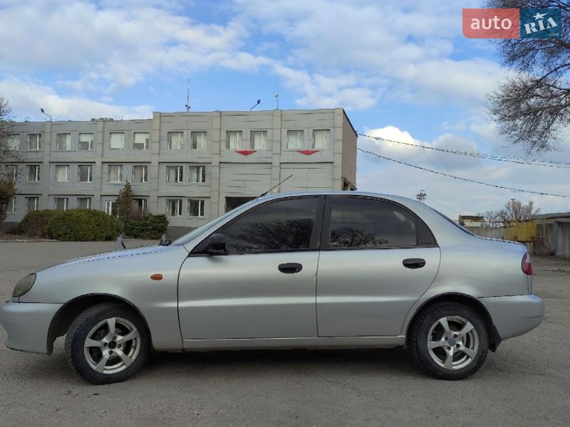 Седан Daewoo Lanos 2007 в Дніпрі