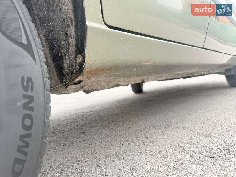 Седан Daewoo Lanos 2004 в Тернополе