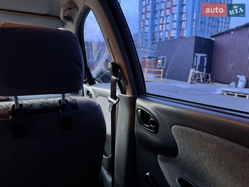 Седан Daewoo Lanos 2006 в Киеве