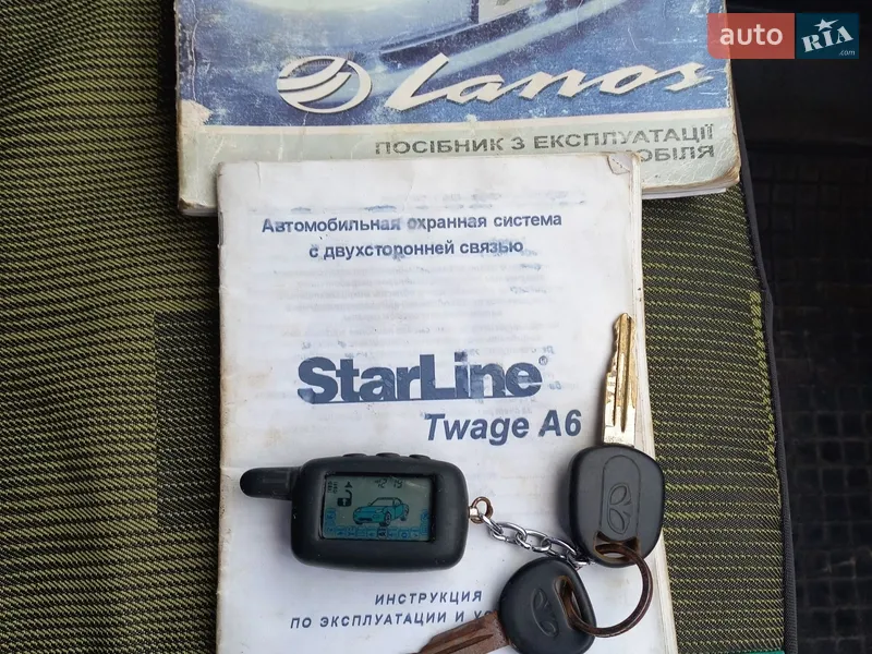 Седан Daewoo Lanos 1998 в Ужгороде документ