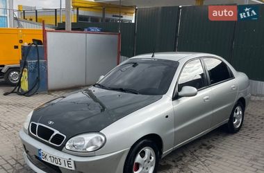 Седан Daewoo Lanos 2007 в Ровно