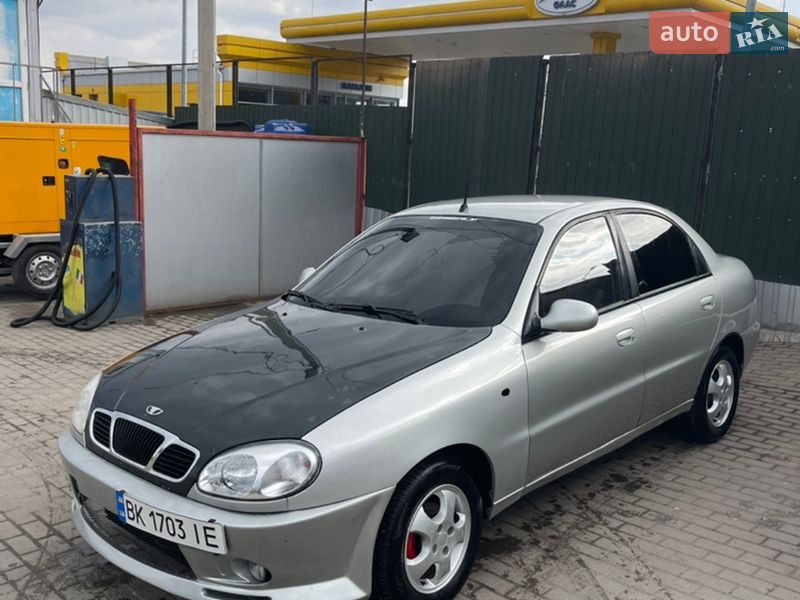 Седан Daewoo Lanos 2007 в Ровно