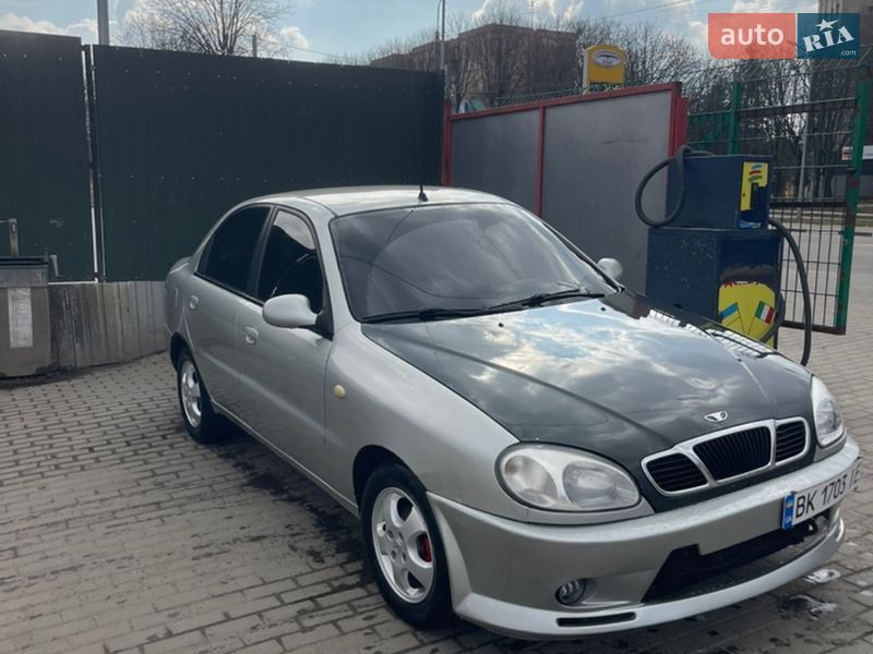 Седан Daewoo Lanos 2007 в Ровно