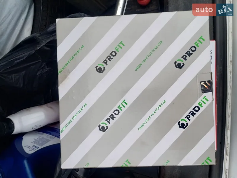 Седан Daewoo Lanos 2003 в Горішніх Плавнях документ