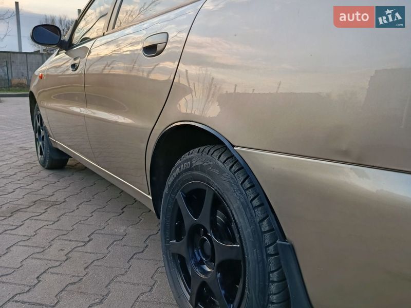 Седан Daewoo Lanos 2008 в Житомирі
