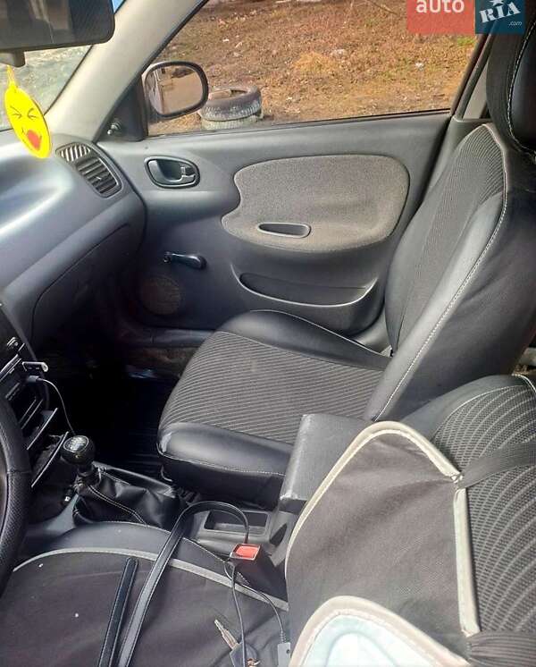 Седан Daewoo Lanos 2006 в Кролевце