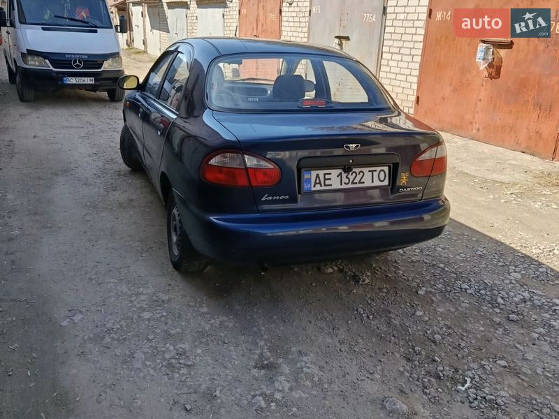 Седан Daewoo Lanos 2004 в Днепре