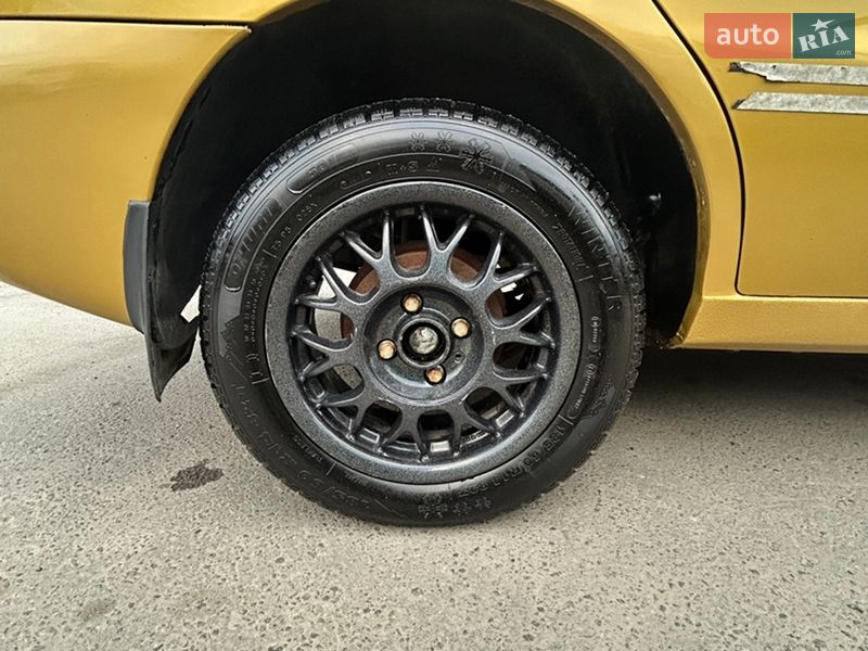 Седан Daewoo Lanos 2002 в Львові