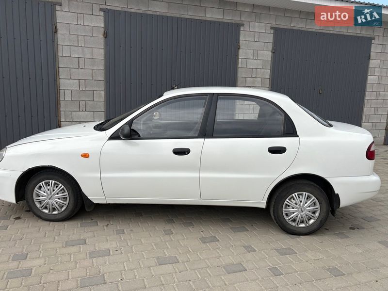 2008 Daewoo Lanos, VIN SUPTF69YD8W403861:plate — фото 1 (autoria)