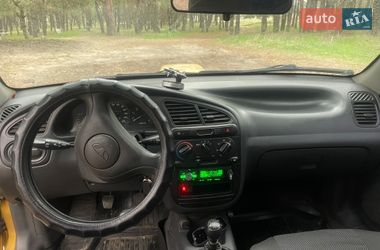 Седан Daewoo Lanos 2003 в Кременчуге