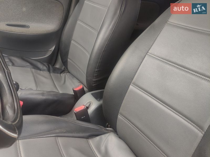 Седан Daewoo Lanos 2008 в Иршанске