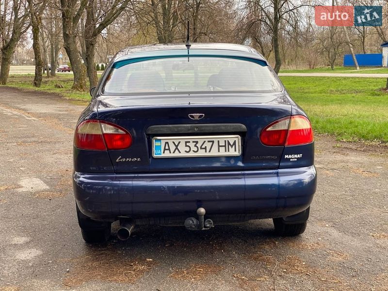 Седан Daewoo Lanos 2004 в Гребінці