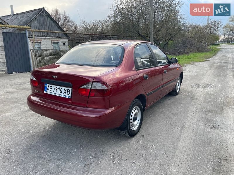 Седан Daewoo Lanos 2005 в Запорожье