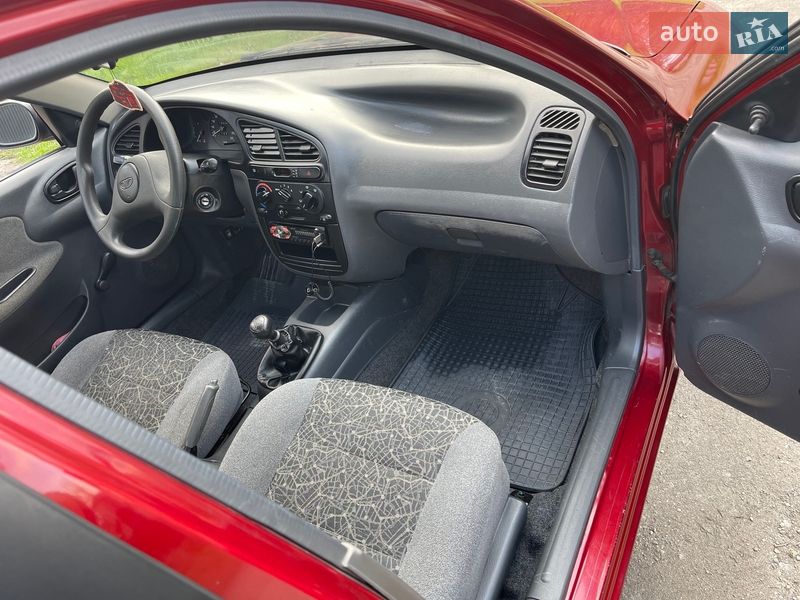 Седан Daewoo Lanos 2005 в Запорожье
