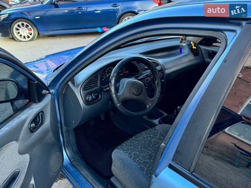 Седан Daewoo Lanos 2008 в Рівному