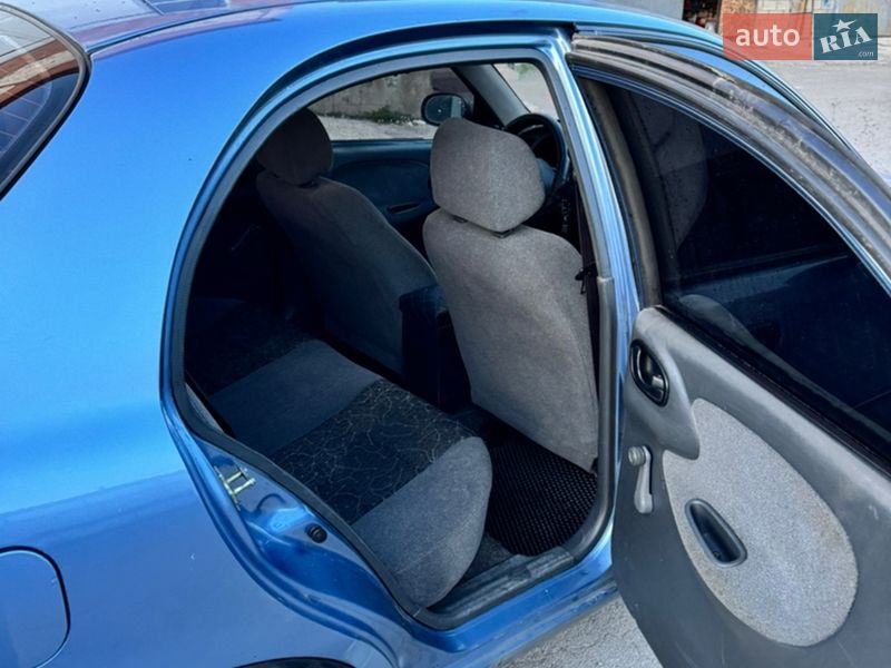 Седан Daewoo Lanos 2008 в Рівному