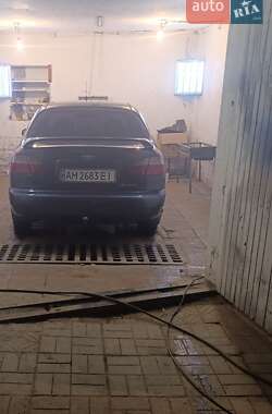 Седан Daewoo Lanos 1998 в Житомире